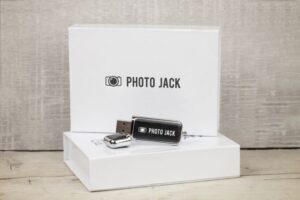 Leather USB 3.0 & Flip Box Bundle