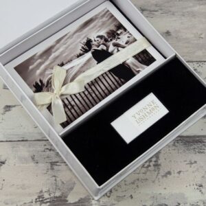 Wood USB 3.0 & Photo Flip Box Bundle